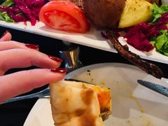 -Efes Turkish & Mediterranean Cuisine 艾菲斯餐厅(陆家嘴店)