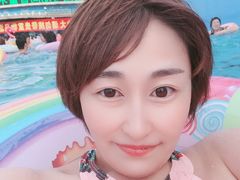 -欢乐水魔方水世界