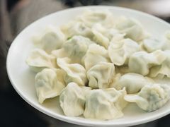 -孖妹上肉饺子馆