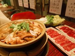 -沙胆彪炭炉牛杂煲(上海日月光广场店)