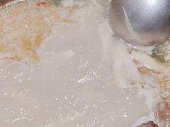 -三人行骨头王火锅(长寿店)