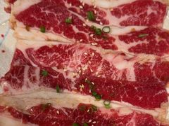 -山川小町·极番烧肉(新地假日广场店)