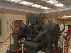 -华西龙希国际大酒店旅游观光景区