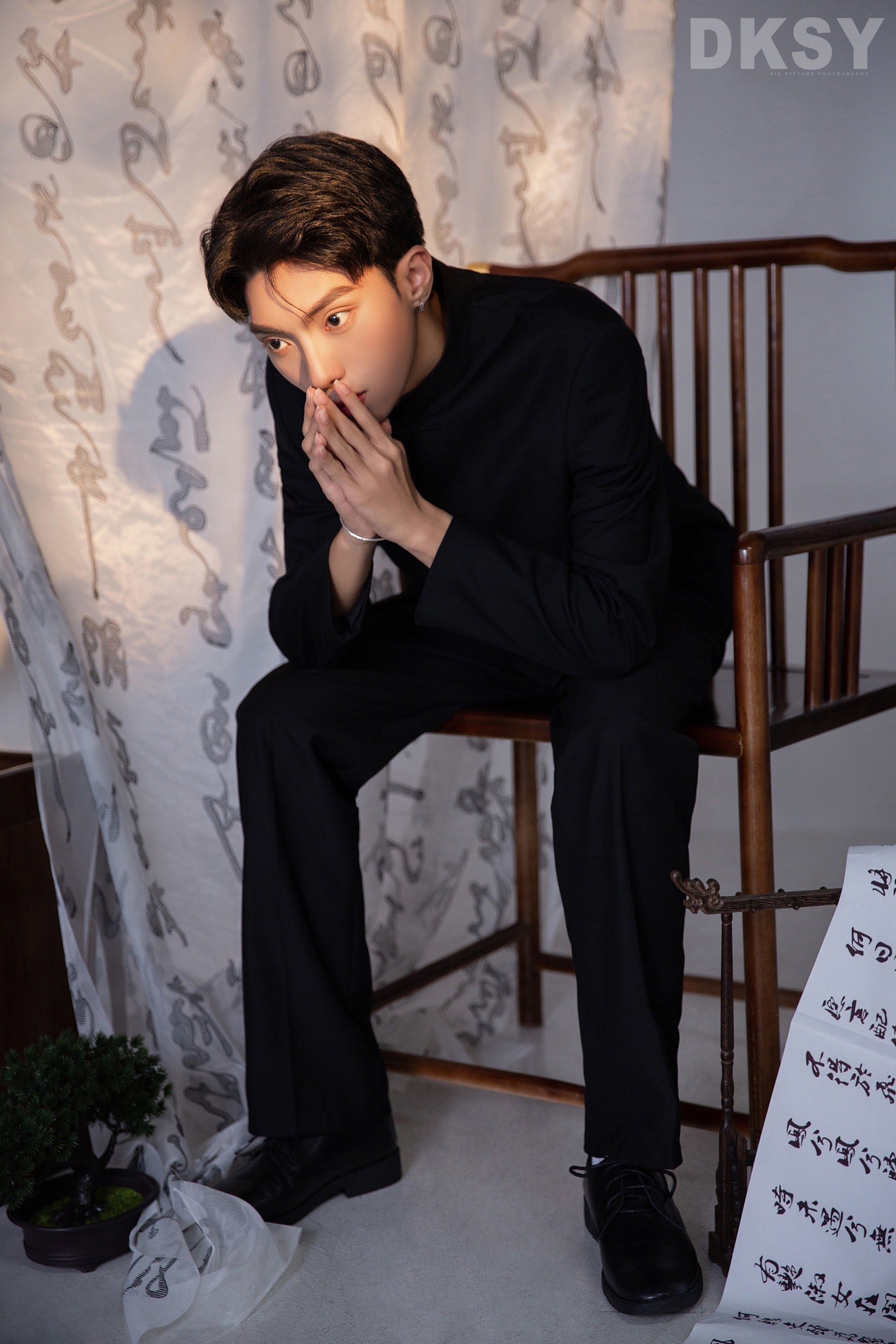 男生一定要拍一次新中式国风形象照