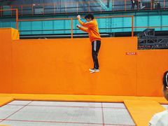 -极限PLAY运动娱乐新世界·团建派对潮玩休闲馆·室内蹦极高空游乐园