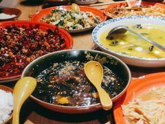 -先启半步颠小酒馆(常熟万达广场店)