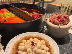 -三出山火锅(南京万象天地店)