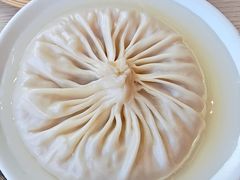 鲜甜淮扬灌汤包-苏小柳手作点心x茶叙小院(徐家汇分院)