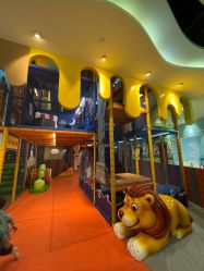 -MELAND CLUB亲子乐园•派对(虹桥万象城店)