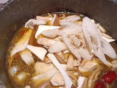 -芸山季·云南山珍菌火锅(人民广场来福士店)