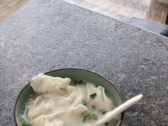 清汤抄手-春阳水饺(香槟广场店)