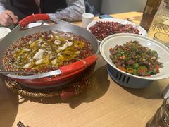 -渝信川菜 · 川味家常菜(财富购物中心店)