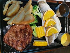 -必胜客(江门万达店)