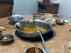 -黑竹沟新场牛肉火锅