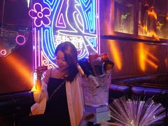 -喜鹊音乐酒馆(西街店)