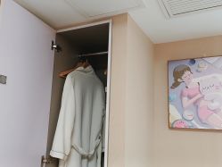 -咪咪专业脱毛连锁机构