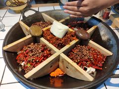 -瓜西西重庆火锅(花溪店)