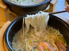 -勺子米线·云南传统小吃市集(四方街店)