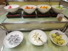 -华邑酒店·鲜艳全日自助餐厅