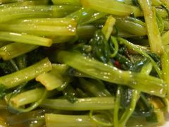 -泰堤坊(淡水体育馆店)