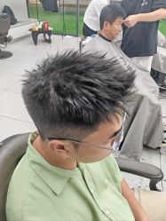 -尤司男士国潮理发馆