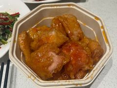 -关东小磨东北菜(上海长风大悦城店)