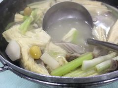 -万山楼海鲜酒家·二十三年老字号