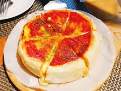 超厚芝士披萨-暖山咖啡西餐厅
