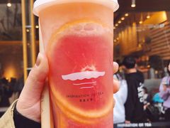 -喜茶(上海打浦桥日月光gelato lab+店)