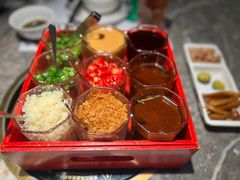 九宫格酱料-禄婶鸡煲·打边炉