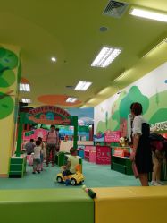 -莫莉幻想儿童乐园(北京丰台永旺店)