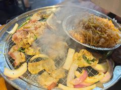 -四斤烤肉(东戴河孟家店)