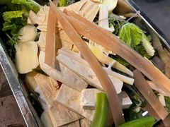 -好吃鬼高原牦牛杂火锅(古尔沟分店)