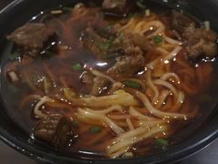 -成都诺亚8号酒店