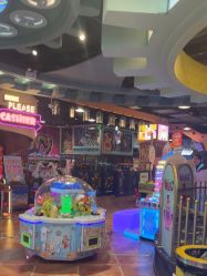 -卡通尼乐园(龙湖六合天街店)