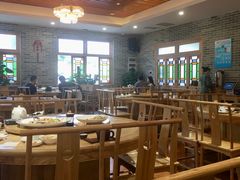 大堂-德胜轩正宗顺德菜(宝安沙井会展中心店)