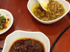 -鲁朗纳麦石锅鸡庄园