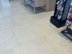 -王权免税店(普吉市区店)