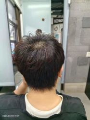 -FRIDAY星期五专业美发沙龙