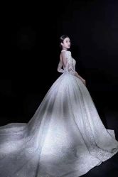 -雪中彩影婚纱摄影·微光艺术中心