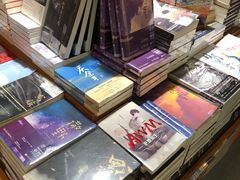 -西西弗书店&矢量咖啡(凯德晶萃广场店)