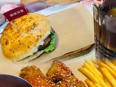 -必胜客(张家港购物公园店)
