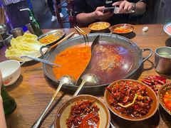 -萍姐火锅·公路夜市(武汉首店)