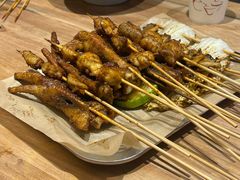 -粉八·云南米线·建水烧烤(常熟路店)