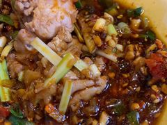 -拈签一笑黄牛肉辣卤串串