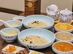 -裕兴记•蟹黄面馆(人民广场店)
