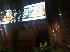 -钢管厂五区小郡肝串串香(滨江店)