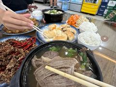 -许家黄土高坡砂锅总店