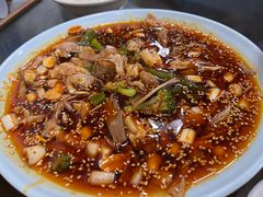 -杨三娘跷脚牛肉(羊子山西路店)