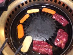 -炼火烤肉店